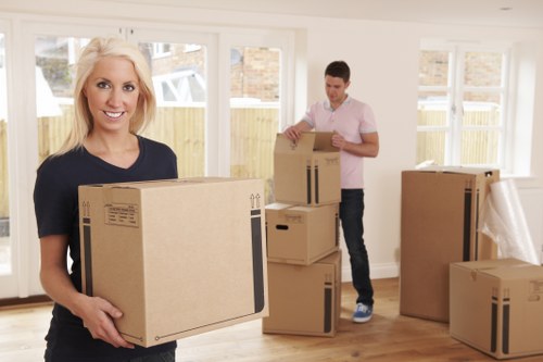 Flexible self storage options in Highbury for local residents and businesses