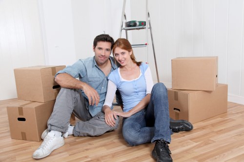 Secure storage unit setup for long-term belongings in Highbury